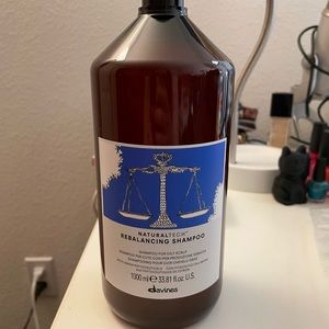 Davines Rebalancing shampoo. RARE and authentic. 33.81 fl. oz. bottle w/pump!